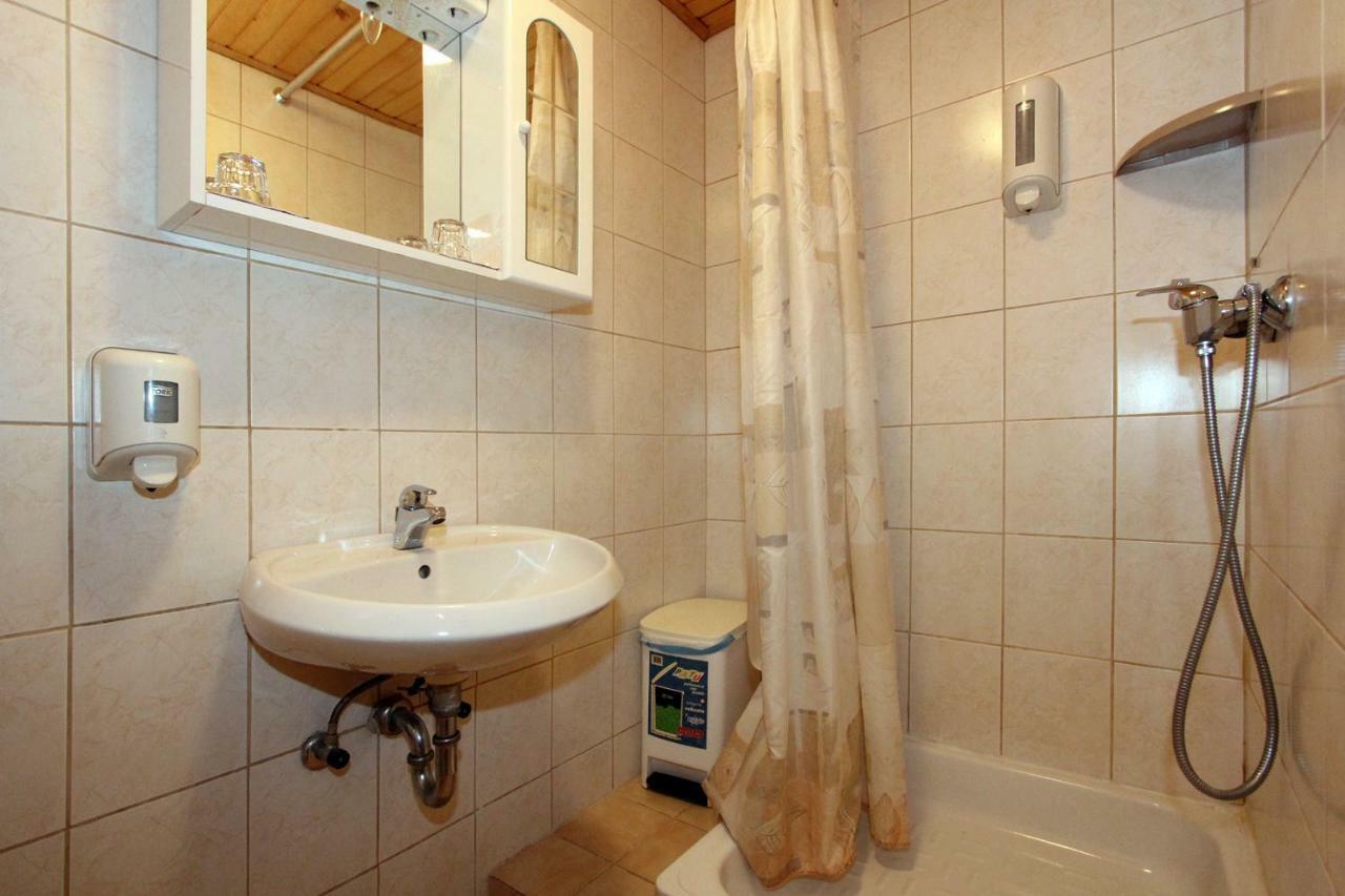Zeleni Apartma Zrece Zreče Exterior foto