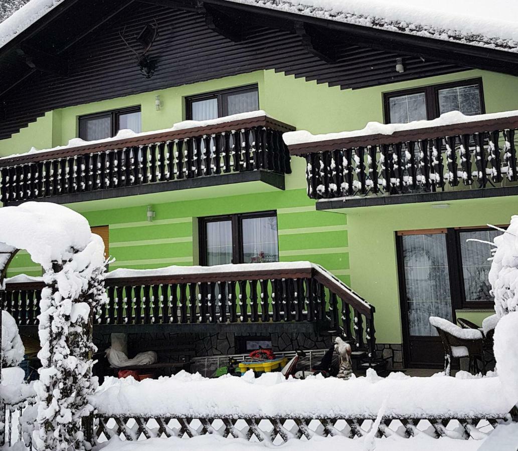 Zeleni Apartma Zrece Zreče Exterior foto